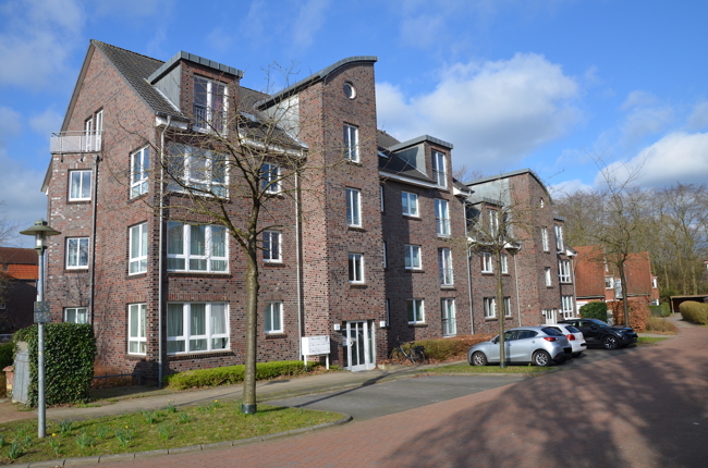 Wohnung in ruhiger Lage mit Balkon und Tiefgaragenstellplatz